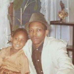 Meet your Posher, Cassandra